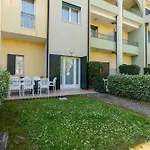 Apartman Farnie Lido Altanea *