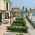 Farnie Lido Altanea Apartament