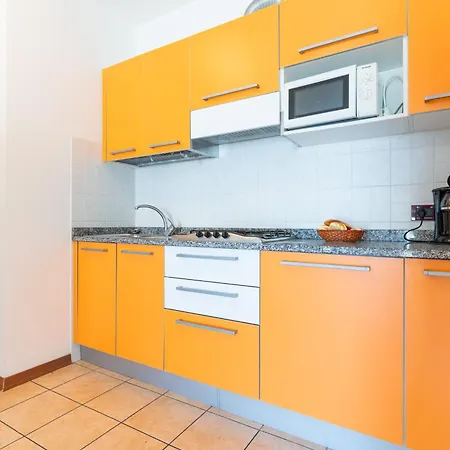 Farnie Lido Altanea Апартаменты