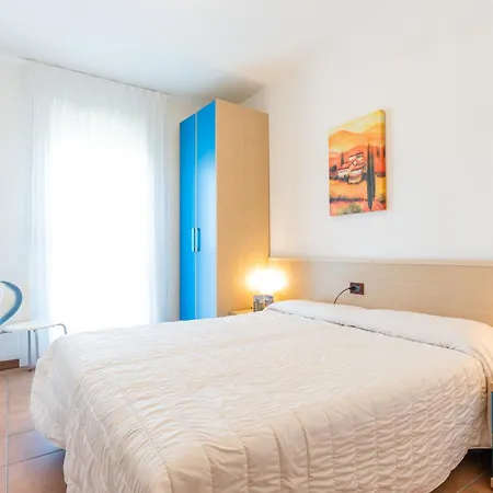 Farnie Lido Altanea Апартаменты Каорле
