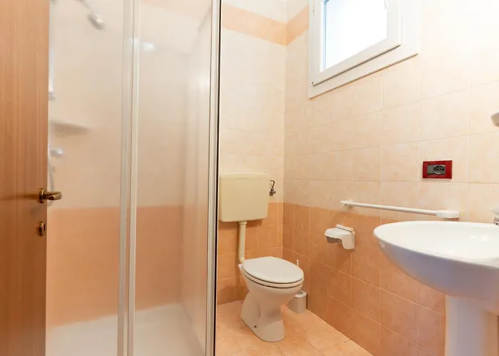 Lägenhet Farnie Lido Altanea