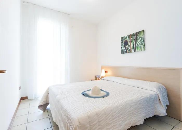 Farnie Lido Altanea Lägenhet Caorle