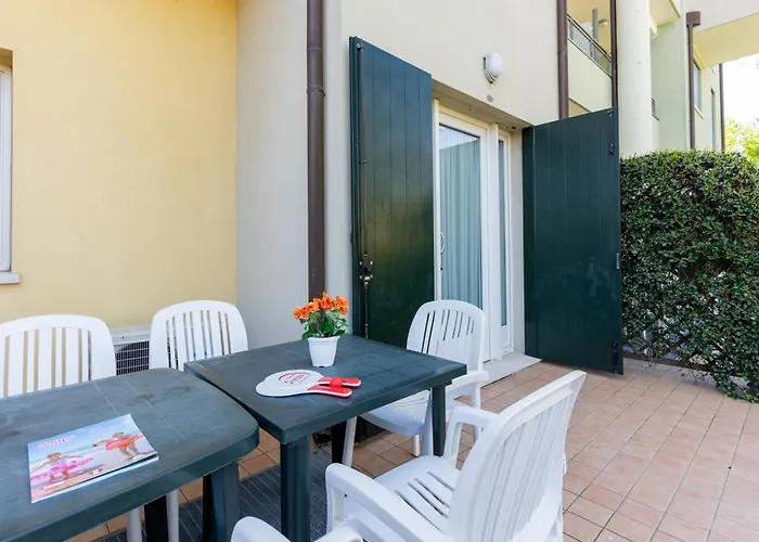 Farnie Lido Altanea Daire Caorle
