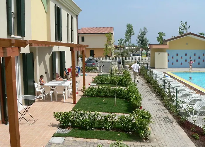 Farnie Lido Altanea Daire